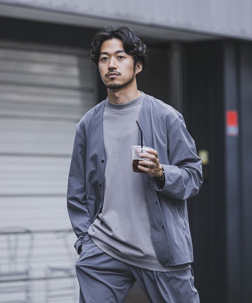 URBAN RESEARCH（アーバンリサーチ）の「タスランナイロンノーカラーブルゾン（ブルゾン・メンズ・ベージュ/グレー系その他/ブルー系その他・MEDIUM/LARGE）」の2枚目の写真