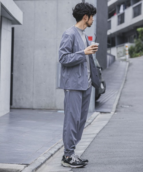 URBAN RESEARCH（アーバンリサーチ）の「タスランナイロンノーカラーブルゾン（ブルゾン・メンズ・ベージュ/グレー系その他/ブルー系その他・MEDIUM/LARGE）」の9枚目の写真