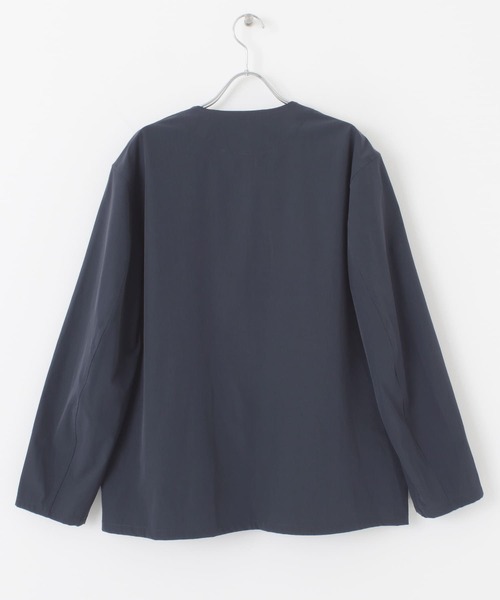 URBAN RESEARCH（アーバンリサーチ）の「タスランナイロンノーカラーブルゾン（ブルゾン・メンズ・ベージュ/グレー系その他/ブルー系その他・MEDIUM/LARGE）」の22枚目の写真