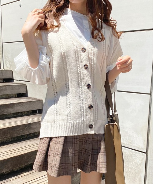 ボタンニットベスト【ZOZOTOWN限定アイテム】（ベスト）｜apres jour