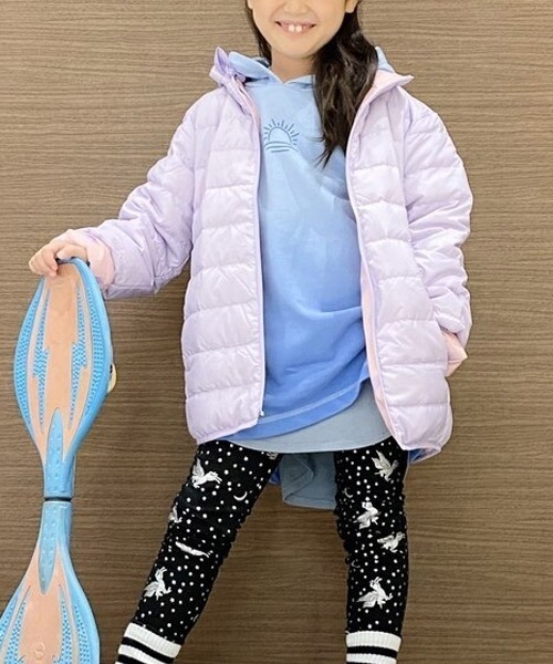 GAP(ギャップ)の「ライトウェイト ダウン リバーシブル ジャケット (幼児・ユニセックス)(ダウンジャケット/コート・キッズ・チャコールグレー/ネイビー/ライラック/ピンク/ブルー・M/XXL/S/XL/L)」の5枚目の写真