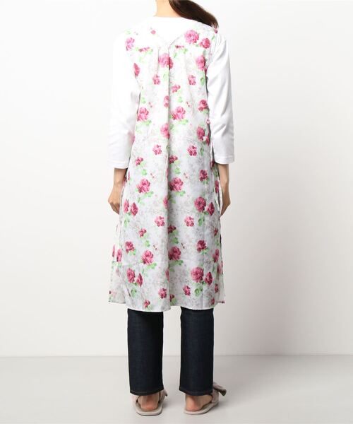axes femme（アクシーズファム）の「エレガントローズエプロン（エプロン・レディース・ブルー/ピンク系その他・MEDIUM）」の4枚目の写真