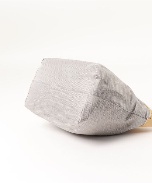 JUMELLE（ジュメロ）の「フェイクレザートートバッグ（トートバッグ・レディース・ブラウン/イエロー/グリーン・FREE）」の16枚目の写真