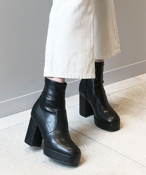 attagirl（アタガール）の「スクエアトゥストレッチショートブーツ（ブーツ・レディース・ブラック/ブラック系その他/ダークブラウン/アイボリー/ベージュ系その他・L/S/LL/M/3L）」の12枚目の写真