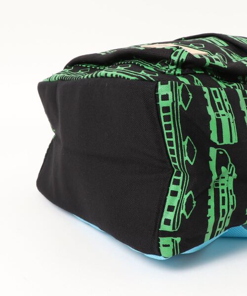 MOMENTUM（モメンタム）の「鉄道デイパック（バックパック/リュック・キッズ・オフホワイト/イエロー/ブラック・ONE SIZE）」の5枚目の写真