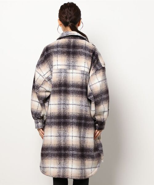 ENVYM（アンビー）の「ルーズロングシャツＪＫ（その他アウター・レディース・ブラック/ベージュ・FREE）」の21枚目の写真