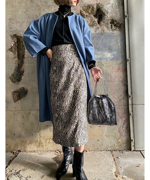 AMELY（エミリー）の「ノーカラーオーバーサイズコート（その他アウター・レディース・チャコールグレー/ブラック/パープル/ブラウン/ブルーグレー/キャメル・フリー）」の10枚目の写真