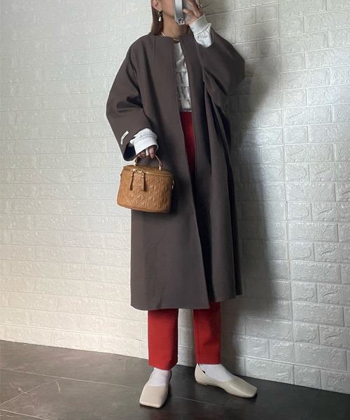 AMELY（エミリー）の「ノーカラーオーバーサイズコート（その他アウター・レディース・チャコールグレー/ブラック/パープル/ブラウン/ブルーグレー/キャメル・フリー）」の15枚目の写真