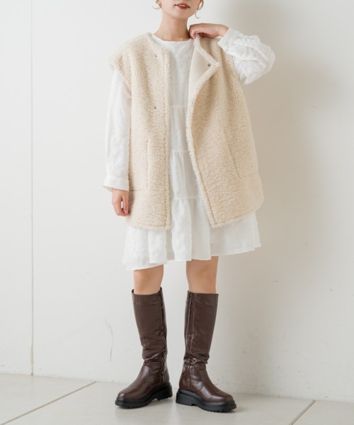 Kastane(カスタネ)の「シャーリングティアードミニワンピース(ワンピース・レディース・ブラック/オフホワイト・FREE)」の8枚目の写真