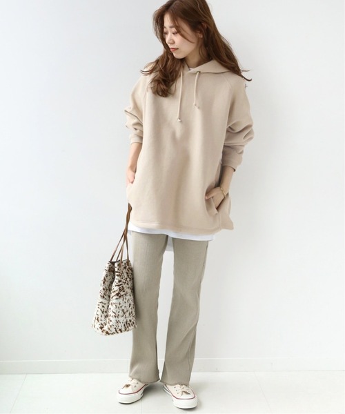 Champion(チャンピオン)の「《別注》【CHAMPION/チャンピオン】*RELUME PO HOODED SWEAT SHIRT 11:パーカー◆(パーカー・レディース・ベージュ系その他/ブラック/サックスブルー/ホワイト×ホワイト・LARGE/MEDIUM)」の5枚目の写真