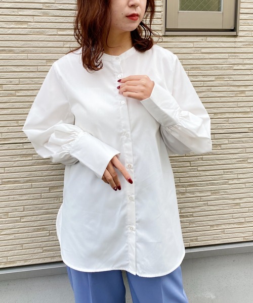 CLEA(クレア)の「2WAYバンドカラーボリュームスリーブブラウス〇(シャツ/ブラウス・レディース・ホワイト/ブルー/グリーン・S/M)」の3枚目の写真