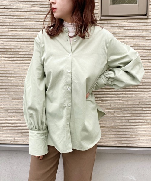 CLEA(クレア)の「2WAYバンドカラーボリュームスリーブブラウス〇(シャツ/ブラウス・レディース・ホワイト/ブルー/グリーン・S/M)」の6枚目の写真