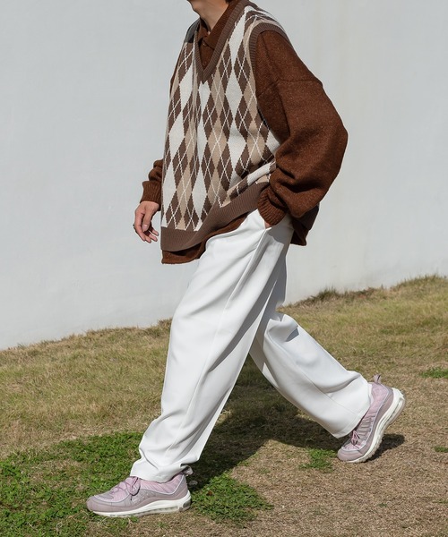 kutir（クティール）の「アーガイル柄ニットベスト（ベスト）」 - WEAR