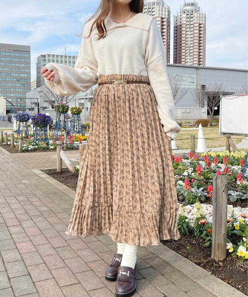 apres jour(アプレジュール)の「リボン襟ニット【ZOZOTOWN限定アイテム】(ニット/セーター・レディース・ブラック/アイボリー/ピンクベージュ・フリー/X-LARGE)」の11枚目の写真