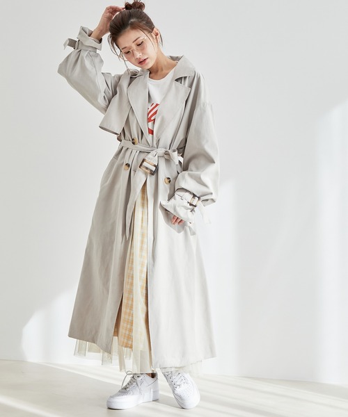 vis-`a-vis（ビサビ）の「【一部店舗限定】ボリュームスリーブロングトレンチコート（トレンチコート・レディース・ベージュ/カーキ/ベージュ系その他・M/S）」の3枚目の写真