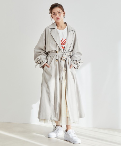 vis-`a-vis（ビサビ）の「【一部店舗限定】ボリュームスリーブロングトレンチコート（トレンチコート・レディース・ベージュ/カーキ/ベージュ系その他・M/S）」の5枚目の写真