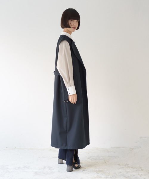 La SRIC（ラスリック）の「La SRIC / ロングトレンチベスト+フードJK（トレンチコート・レディース・キャメル/ネイビー・38）」の21枚目の写真