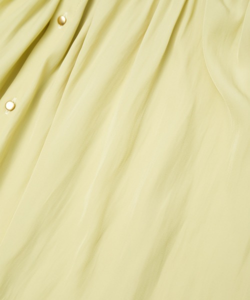 ROPE' PICNIC(ロペピクニック)の「【2WAY】メタルギャザーブラウス(シャツ/ブラウス・レディース・ベージュ/グリーン/サックスブルー/イエロー/チャコールグレー・38)」の15枚目の写真