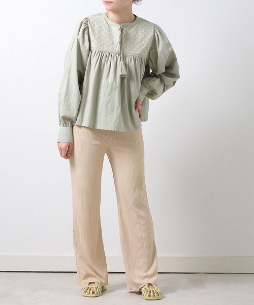 Crisp（クリスプ）の「クロスフラワーパフブラウス（シャツ/ブラウス・レディース・ホワイト/グリーン・FREE）」の12枚目の写真