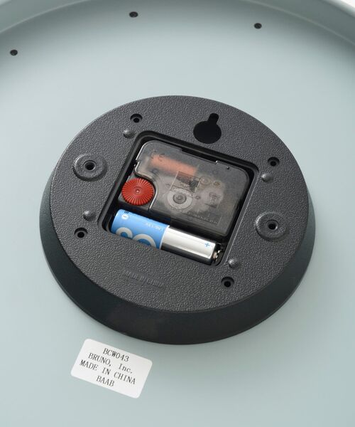 BRUNO（ブルーノ）の「メタルウォールクロック（掛け時計・レディース・グレイッシュベージュ/グレー系その他・ﾌﾘ-）」の8枚目の写真