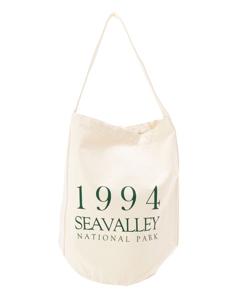 SEA(シー)の「SEAVALLEY NATIONAL PARK オックス ワンショルダー ドラムバッグ(ショルダーバッグ・レディース・ネイビー/アイボリー・ONE SIZE)」の3枚目の写真