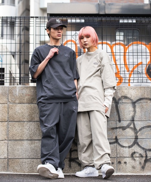 WEGO（ウィゴー）の「■■■WEGO/【WEB限定】ワンポイントピグメントパンツ■■■（スウェットパンツ・メンズ・ベージュ/ブルー/スミクロ/ワイン・MEDIUM/LARGE/X-LARGE）」の17枚目の写真