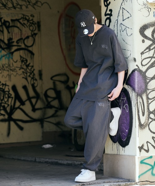 WEGO（ウィゴー）の「■■■WEGO/【WEB限定】ワンポイントピグメントパンツ■■■（スウェットパンツ・メンズ・ベージュ/ブルー/スミクロ/ワイン・MEDIUM/LARGE/X-LARGE）」の9枚目の写真