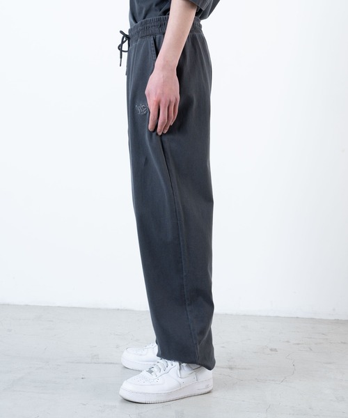 WEGO（ウィゴー）の「■■■WEGO/【WEB限定】ワンポイントピグメントパンツ■■■（スウェットパンツ・メンズ・ベージュ/ブルー/スミクロ/ワイン・MEDIUM/LARGE/X-LARGE）」の6枚目の写真