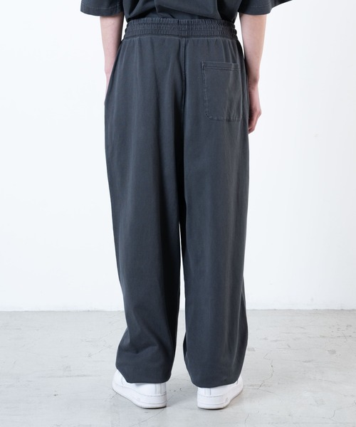 WEGO（ウィゴー）の「■■■WEGO/【WEB限定】ワンポイントピグメントパンツ■■■（スウェットパンツ・メンズ・ベージュ/ブルー/スミクロ/ワイン・MEDIUM/LARGE/X-LARGE）」の5枚目の写真