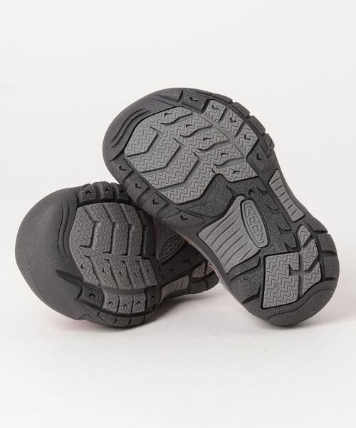 KEEN（キーン）の「VENICE H2 / ベニス エイチツー / キッズ サンダル（サンダル・キッズ・ピンク系その他・17cm/18.5cm/18cm/19.5cm/15cm/16cm）」の3枚目の写真