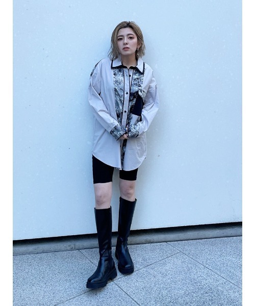 ENVYM（アンビー）の「パターンスウィッチングＳＨ（シャツ/ブラウス・レディース・ブラック/ベージュ・FREE）」の9枚目の写真