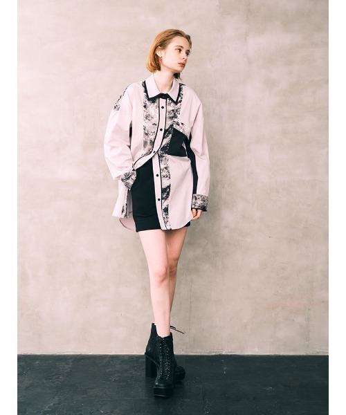 ENVYM（アンビー）の「パターンスウィッチングＳＨ（シャツ/ブラウス・レディース・ブラック/ベージュ・FREE）」の4枚目の写真