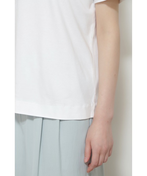 human woman（ヒューマンウーマン）の「オーガニックコットンスムース半袖Ｔシャツ（Tシャツ/カットソー・レディース・グレー/ホワイト・LARGE/MEDIUM）」の12枚目の写真