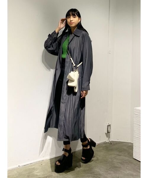 EMODA（エモダ）の「ルーズトレンチコート（トレンチコート・レディース・グレー/ベージュ/パープル・FREE）」の2枚目の写真