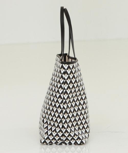 UNITED ARROWS / ジオメトリックプリントトートバッグ/トートバッグ/PVC/BLK/総柄 UNITED ARROWS（ユナイテッドアローズ）の「UAB ジオメトリック