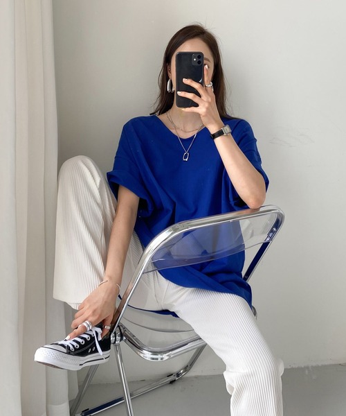 me+em select(ミームセレクト)の「Vネックビッグシルエットプルオーバー(Tシャツ/カットソー・レディース・ブラック/ベージュ/ブルー/アイボリー・FREE)」の19枚目の写真