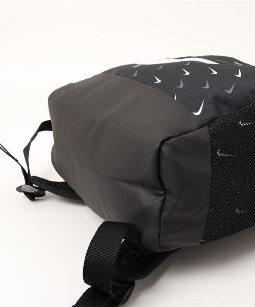 NIKE(ナイキ)の「//////DM1887010/ブラジリアバックパックAOP(その他雑貨・キッズ・ブラック・FREE)」の5枚目の写真