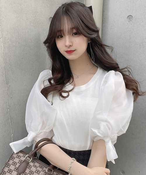 titty&Co. PETIT by poyo(ティティーアンドコープティバイポヨ)の「【titty&Co.PETIT by POYO】ボリュームシアースリーブトップス(ニット/セーター・レディース・ホワイト/ブラック・FREE)」の3枚目の写真