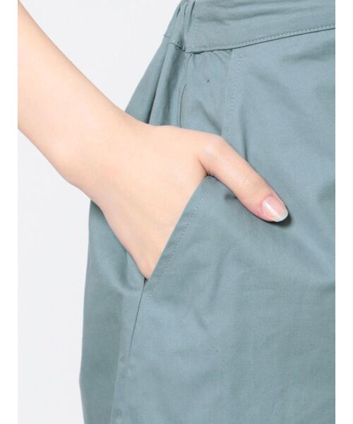 merry jenny(メリージェニー)の「フリルチノミニスカート(スカート・レディース・ブラック/ベージュ/ブルー・FREE)」の7枚目の写真