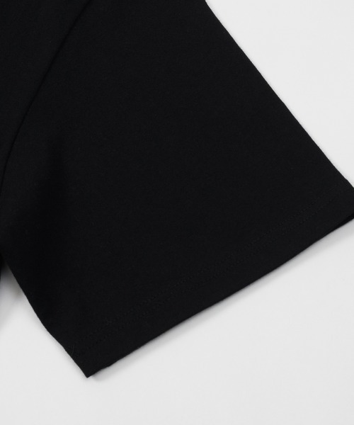 FCMM(エフシーエムエム)の「WOMENS COZY LONG T-SHIRT/ウーマンクージーロングTシャツ(シャツ/ブラウス・レディース・ホワイト/ブラック・SMALL/MEDIUM)」の22枚目の写真