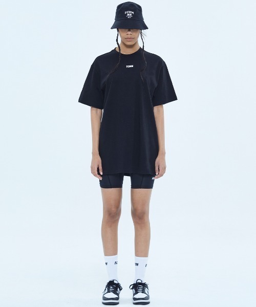 FCMM(エフシーエムエム)の「WOMENS COZY LONG T-SHIRT/ウーマンクージーロングTシャツ(シャツ/ブラウス・レディース・ホワイト/ブラック・SMALL/MEDIUM)」の5枚目の写真