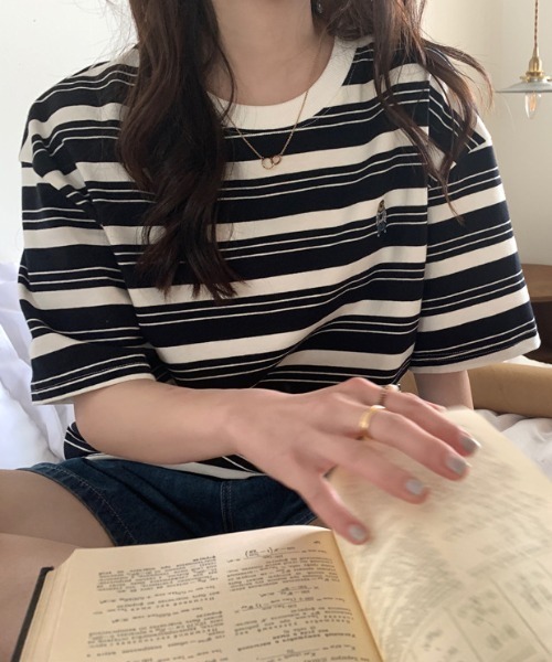 MANGROVE（マングローブ）の「ベア刺繍ハーフボーダーT（Tシャツ/カットソー・レディース・ブラック/レッド/ネイビー・FREE）」の2枚目の写真