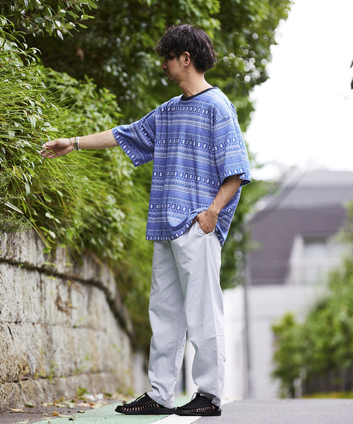 JOURNAL STANDARD relume（ジャーナルスタンダード　レリューム）の「ジャガード織り 半袖Tシャツ（Tシャツ/カットソー・メンズ・ブラック/ネイビー/グリーン/ブルー系その他・MEDIUM/LARGE）」の4枚目の写真