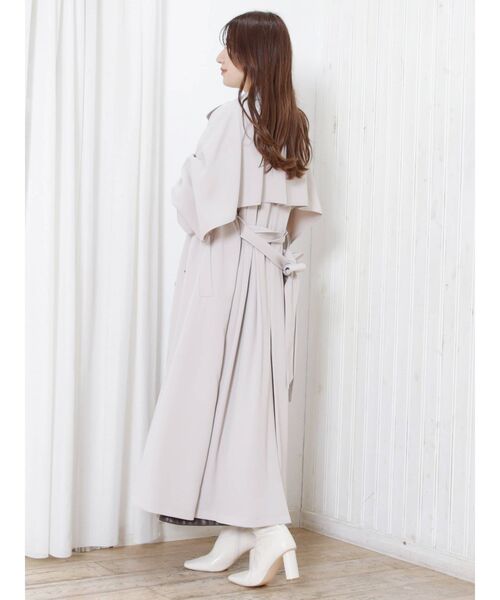 MERCURYDUO（マーキュリーデュオ）の「バックフレアトレンチコート（トレンチコート・レディース・ベージュ/アイボリー・SMALL/MEDIUM）」の15枚目の写真