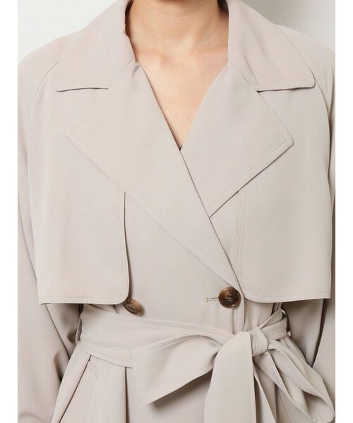 MERCURYDUO（マーキュリーデュオ）の「バックフレアトレンチコート（トレンチコート・レディース・ベージュ/アイボリー・SMALL/MEDIUM）」の8枚目の写真