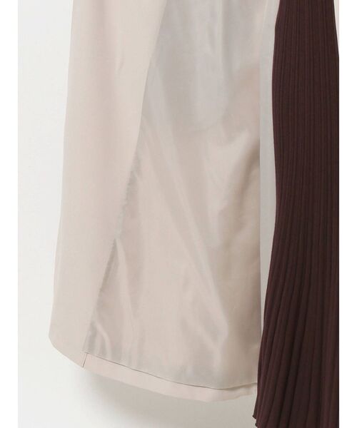 MERCURYDUO（マーキュリーデュオ）の「バックフレアトレンチコート（トレンチコート・レディース・ベージュ/アイボリー・SMALL/MEDIUM）」の14枚目の写真