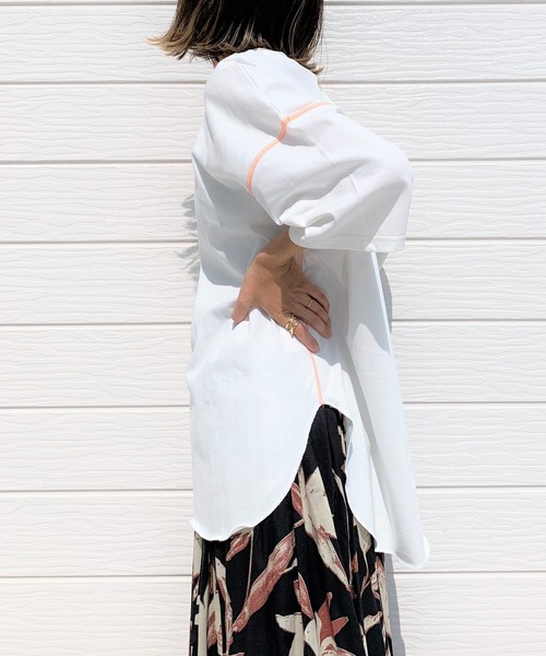 Q（キュー）の「Relax5分袖ワッペンT（Tシャツ/カットソー・レディース・チャコールグレー/アイボリー/ラベンダー・MEDIUM）」の8枚目の写真