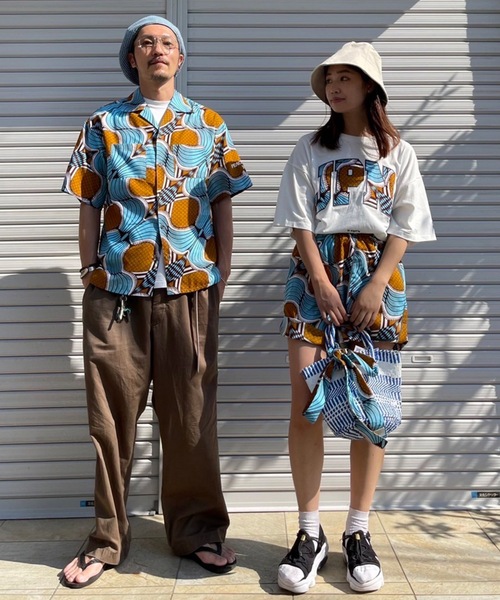 moyan ecri(モヤン エクリ)の「<moyan ecri>JPN パッチ刺繍ワンポイント オーバーサイズTシャツ【アフリカンファブリック】(Tシャツ/カットソー・レディース・ブラック×ピンク/ブラック×イエロー/ホワイト×レッド/ホワイト×ネイビー/ブラック×ブルー/ホワイト×エメラルドグリーン・FREE)」の17枚目の写真