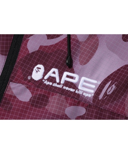 A BATHING APE(アベイシングエイプ)の「GRID CAMO HOODIE JACKET L(マウンテンパーカー・レディース・ブラック/バーガンディー・SMALL/X-SMALL)」の4枚目の写真
