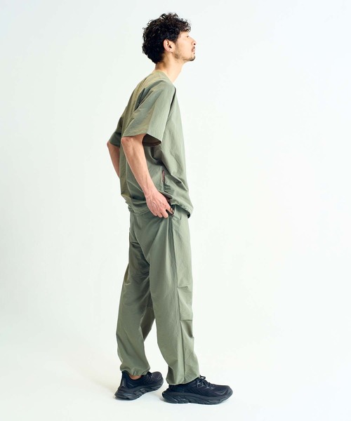 NANGA(ナンガ)の「DotAir COMFY TEE/ドットエア コンフィー ティー(Tシャツ/カットソー・メンズ・ブラック/オリーブ/グレー/サンドベージュ/ベージュ/マスタード/ブラウン・M/L/XL/S)」の14枚目の写真